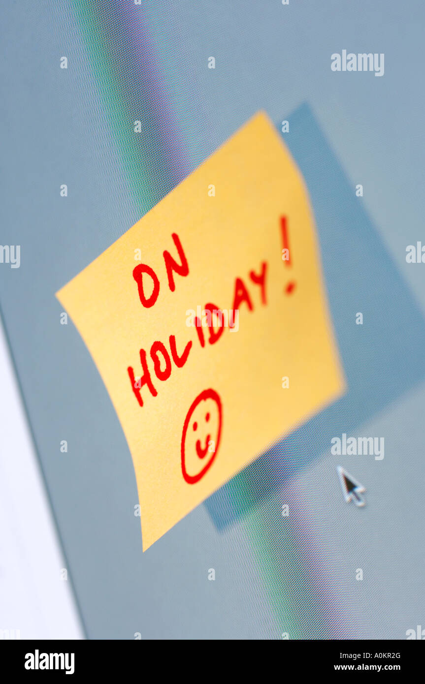Post it note on computer screen Stock Photo Alamy