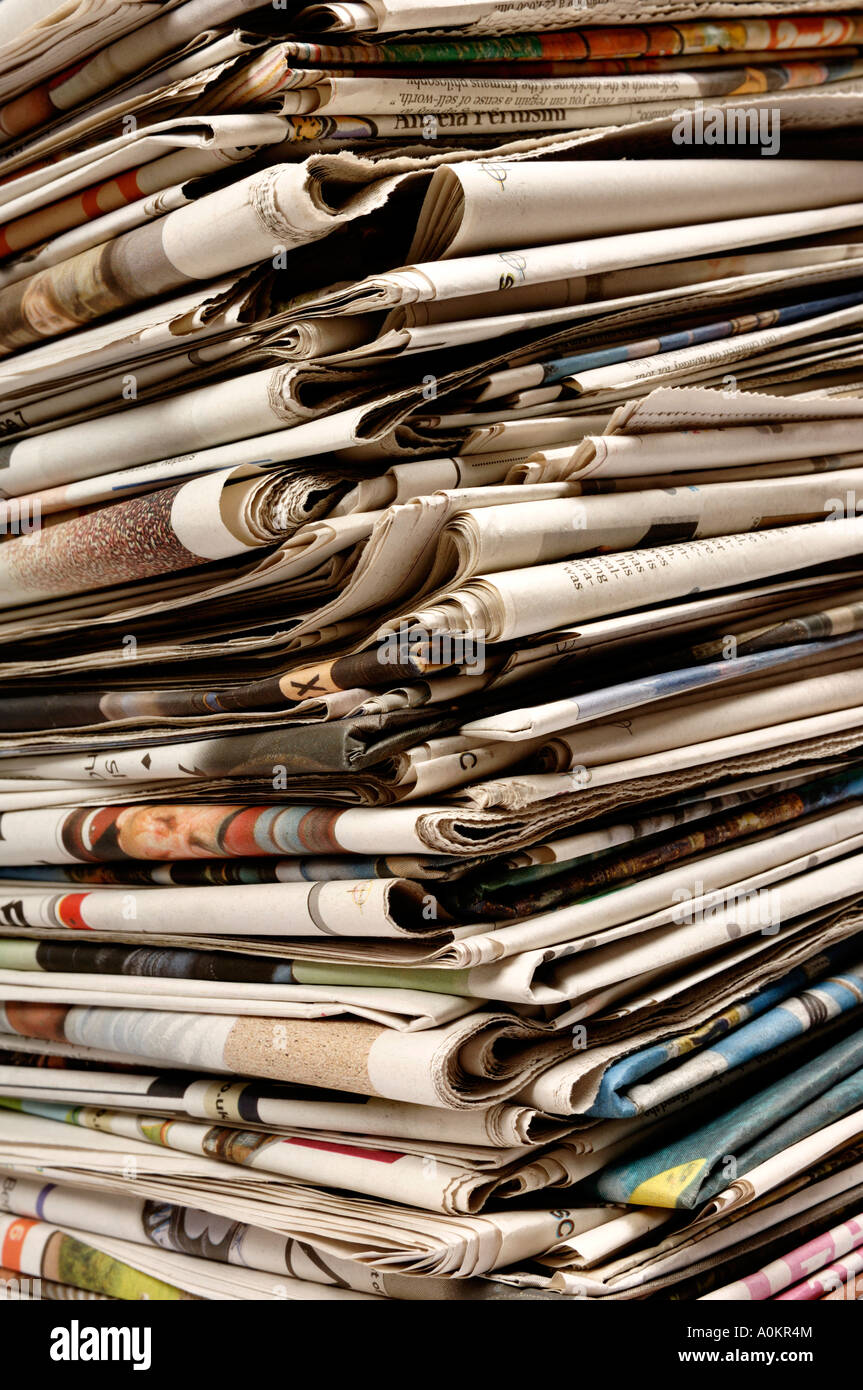 Old newspapers hi-res stock photography and images - Alamy
