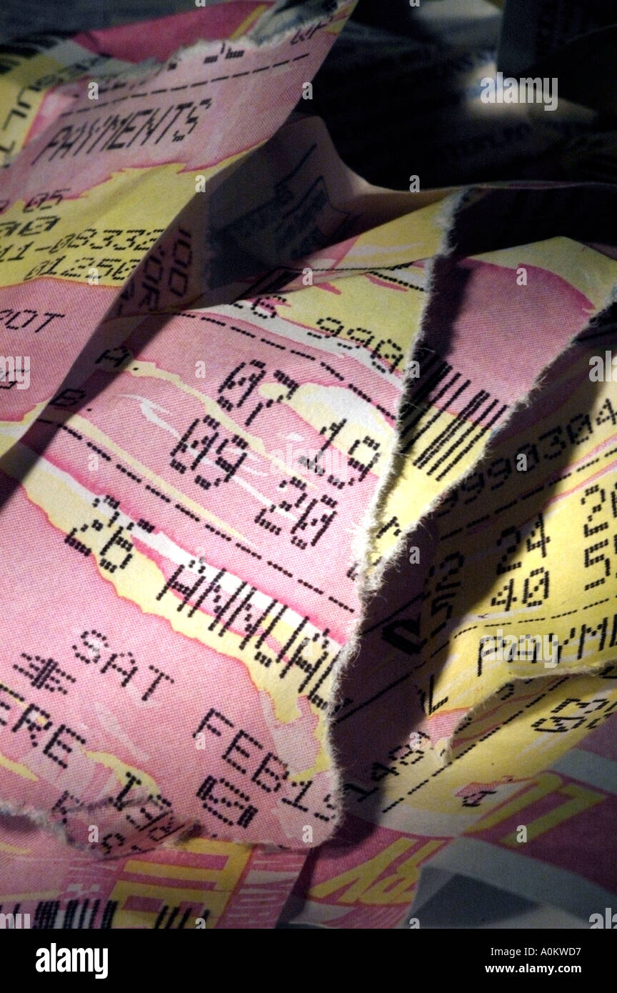 Discarded Raffle Tickets New york state lottery hi-res stock photography and images - Alamy