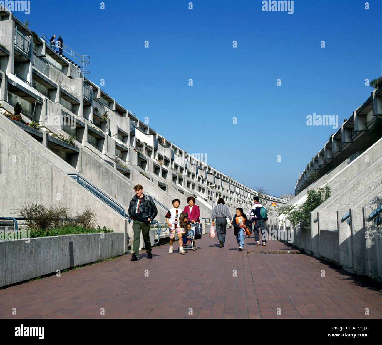 Children in Langtry Walk, part of the Alexandra Road Estate, London NW8 Stock Photo