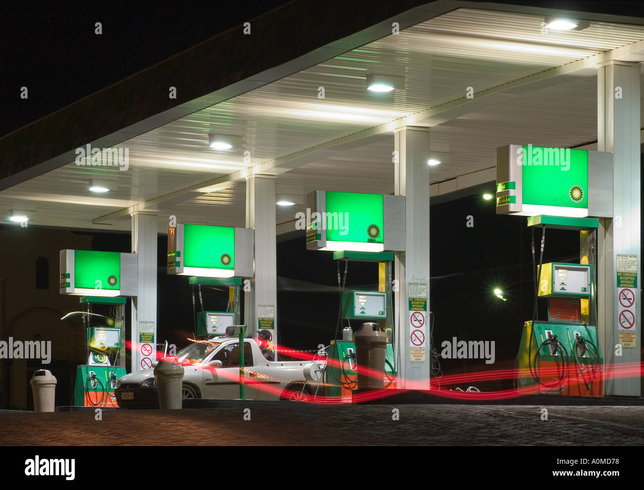 Unleaded petrol pump bp petrol hires stock photography and images Alamy