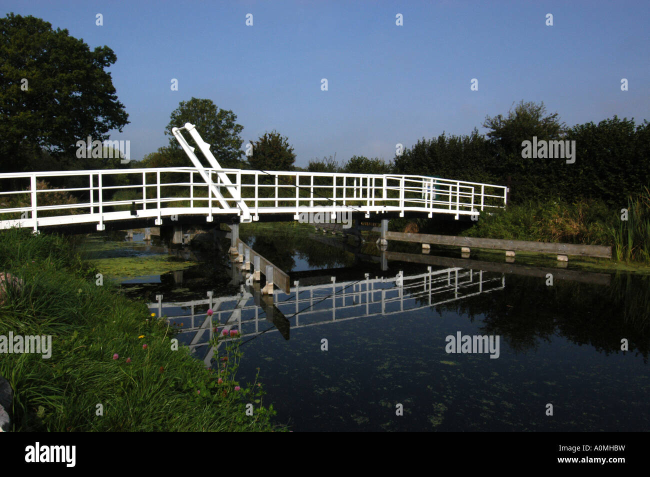 The Dudley Weatherley Jubilee Bridge which crosses the Grand Western Canal near Halberton Stock Photo