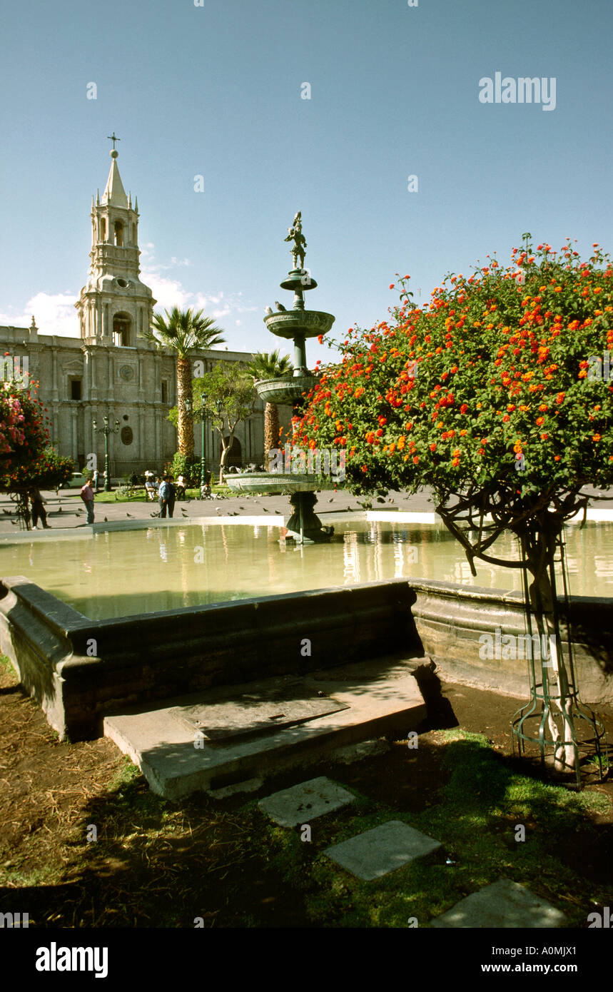 Peru Arequipa fountain and Plaza de Armas Stock Photo - Alamy