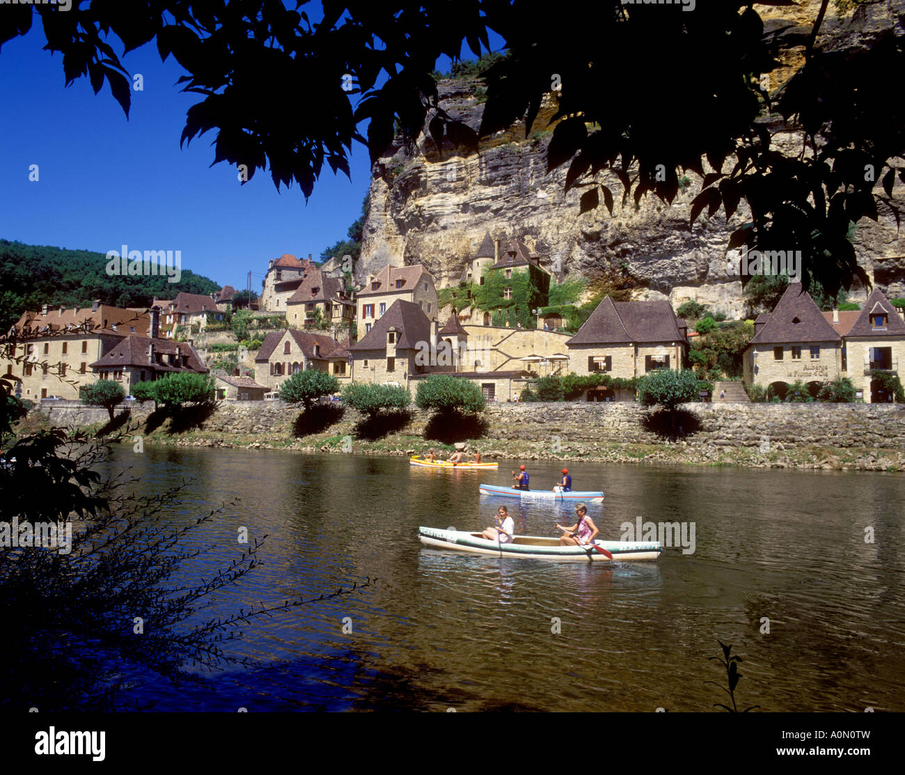 France, Dordogne, La Roque Gageac, Canoeing on the Dordogne River Stock — free download