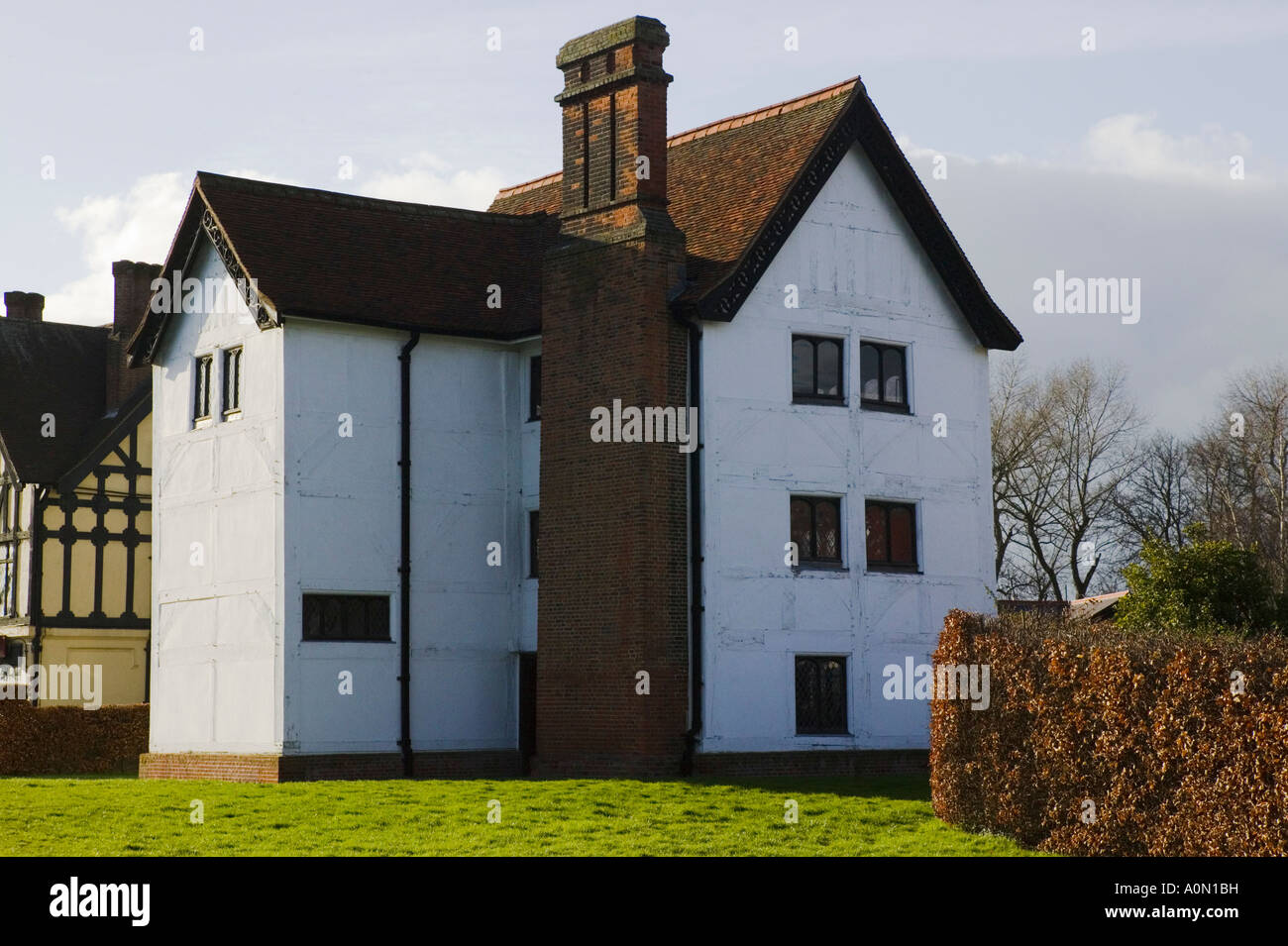 Queen elizabeth hunting lodge hires stock photography and images Alamy