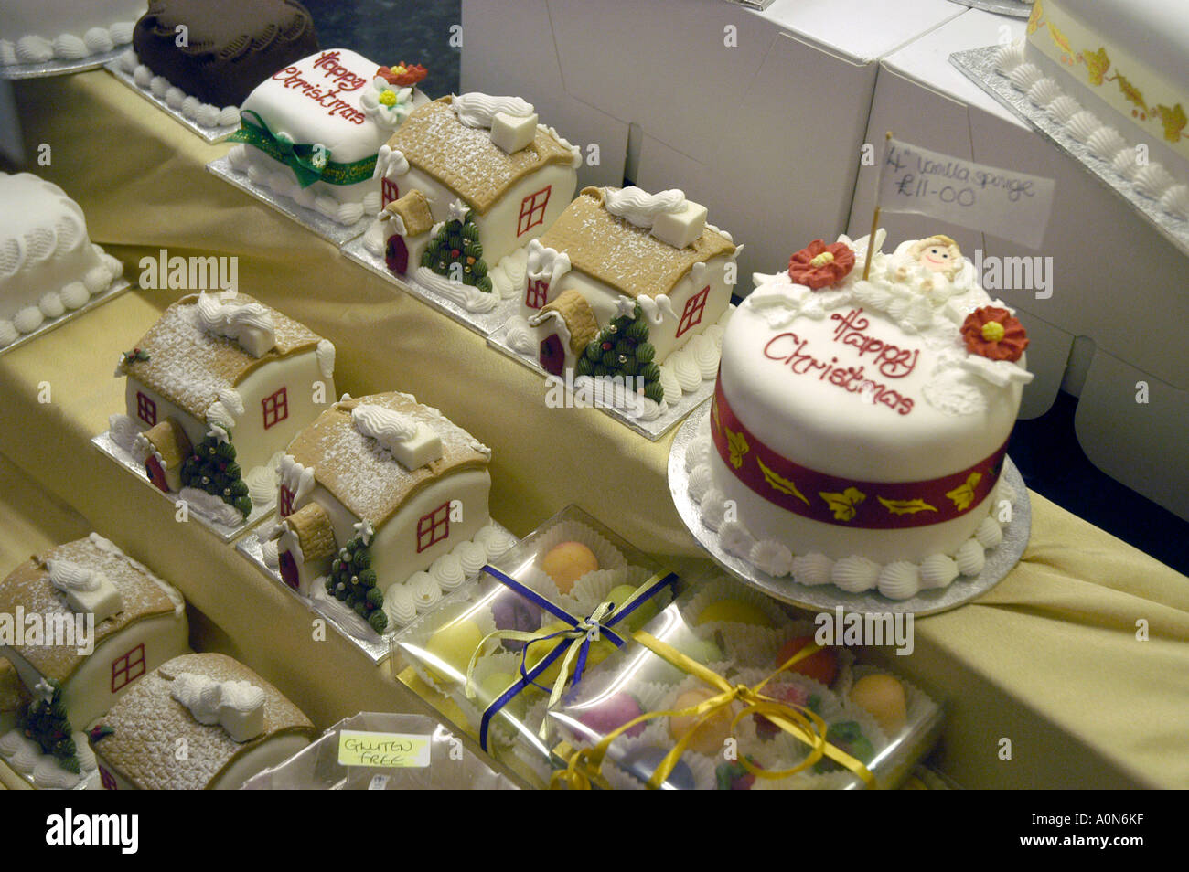 Covered market oxford cakes hires stock photography and images Alamy