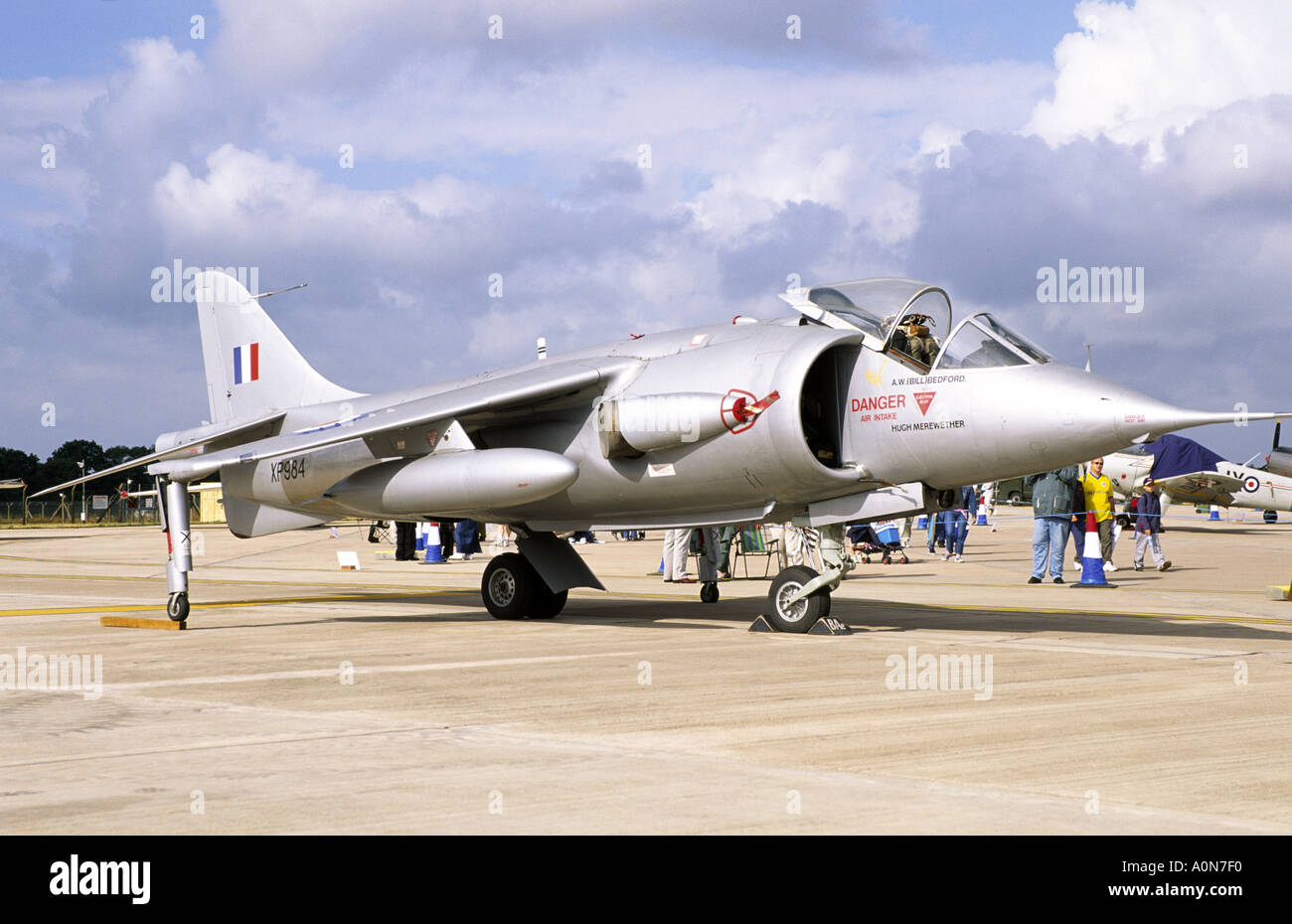 Hawker p1127 hi-res stock photography and images - Alamy