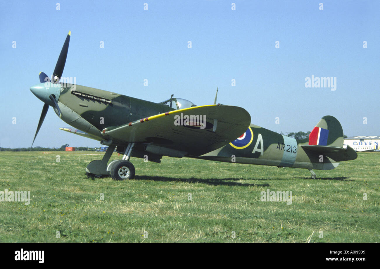 Spitfire Mk. 1A in RAF markings Stock Photo - Alamy