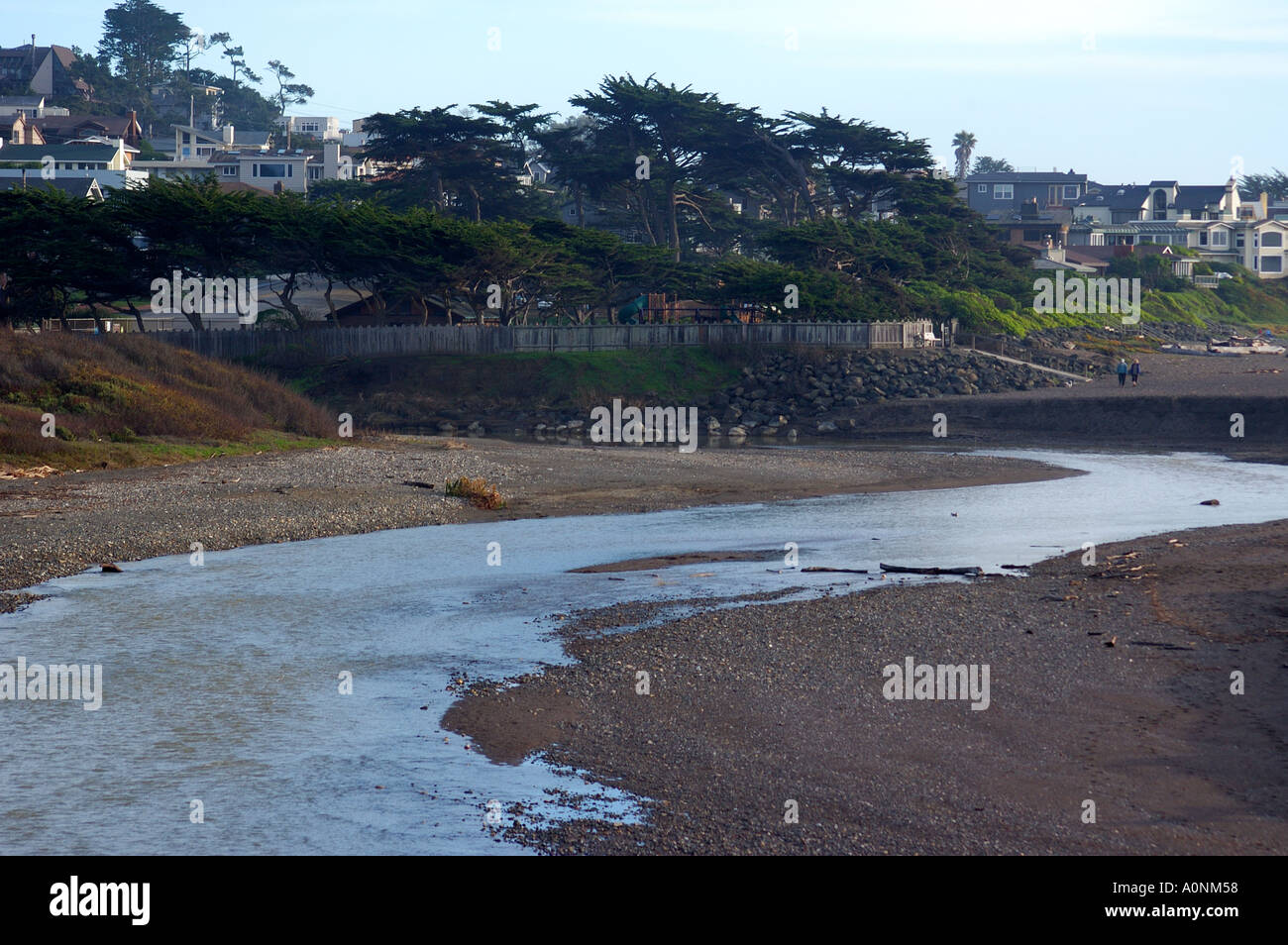 Cambria beach hi-res stock photography and images - Alamy