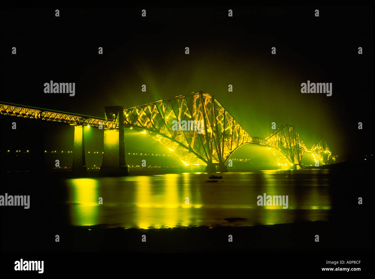 Steel girder railway bridge in hi-res stock photography and images - Alamy