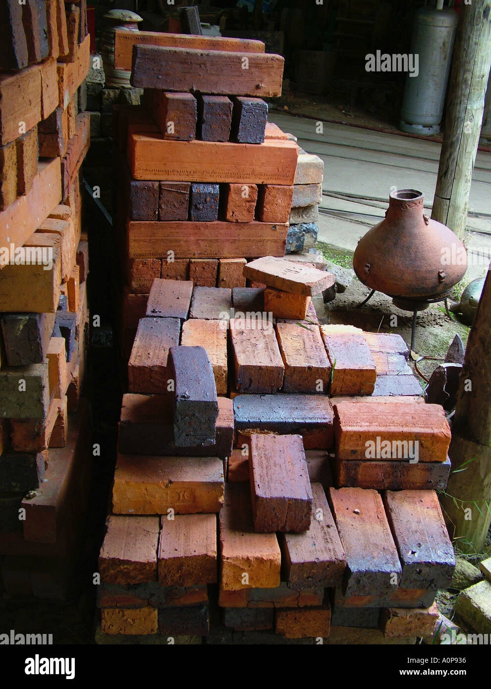 Kiln bricks pottery New Zealand Stock Photo Alamy