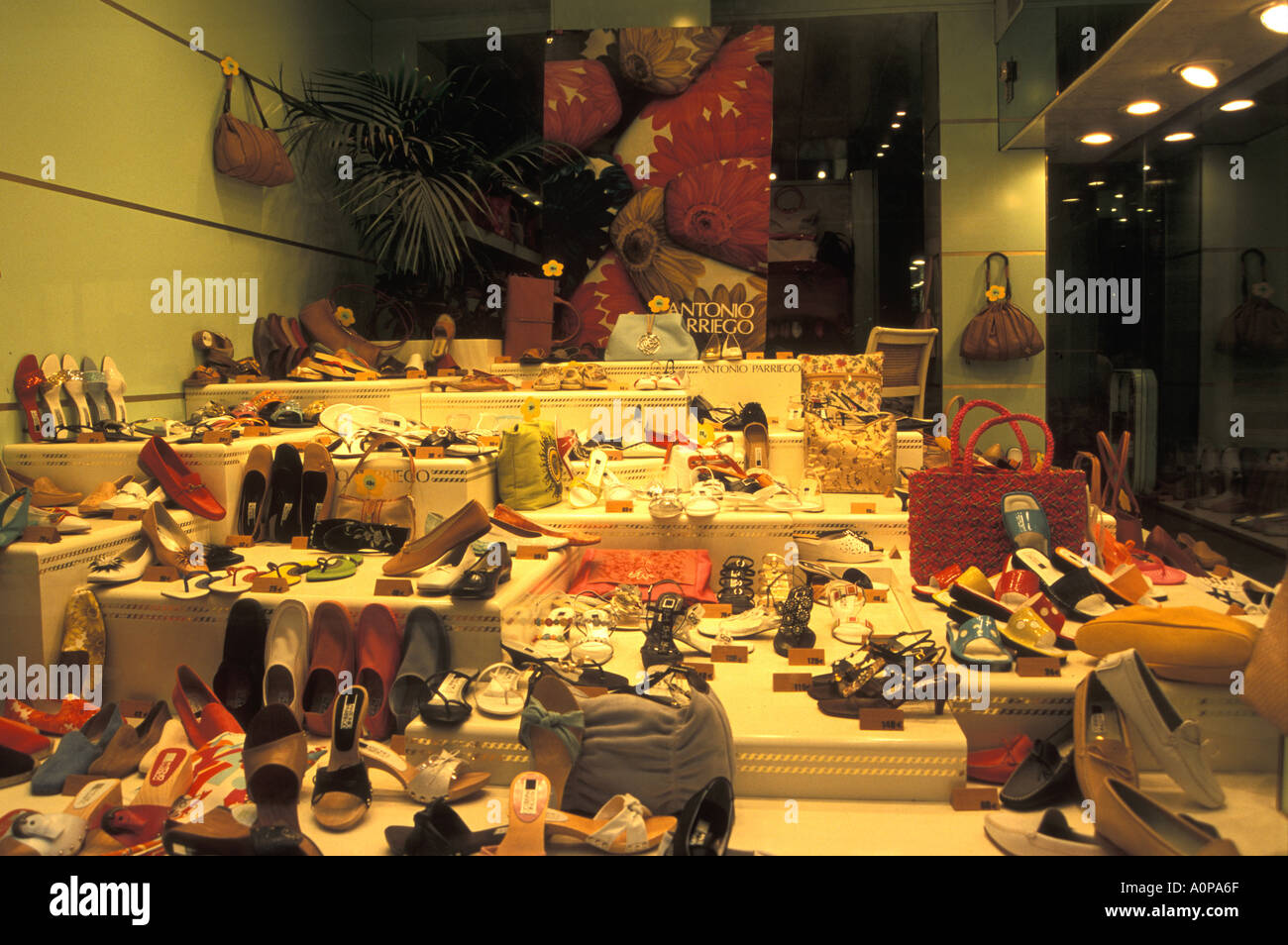 designer shoe shops