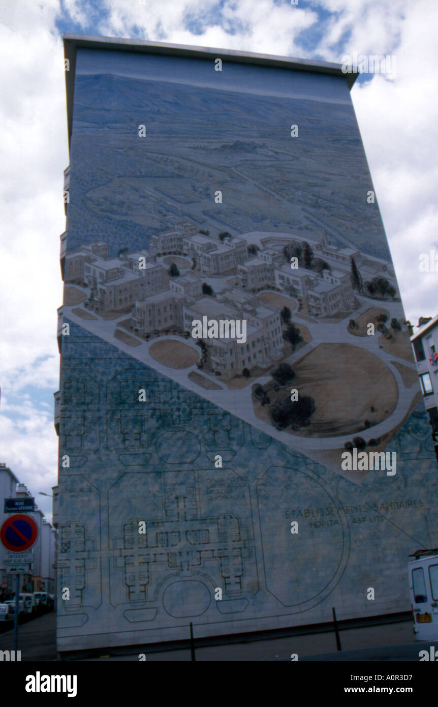 new wave of modern architecture building wall painted lyon city france Stock Photo Alamy