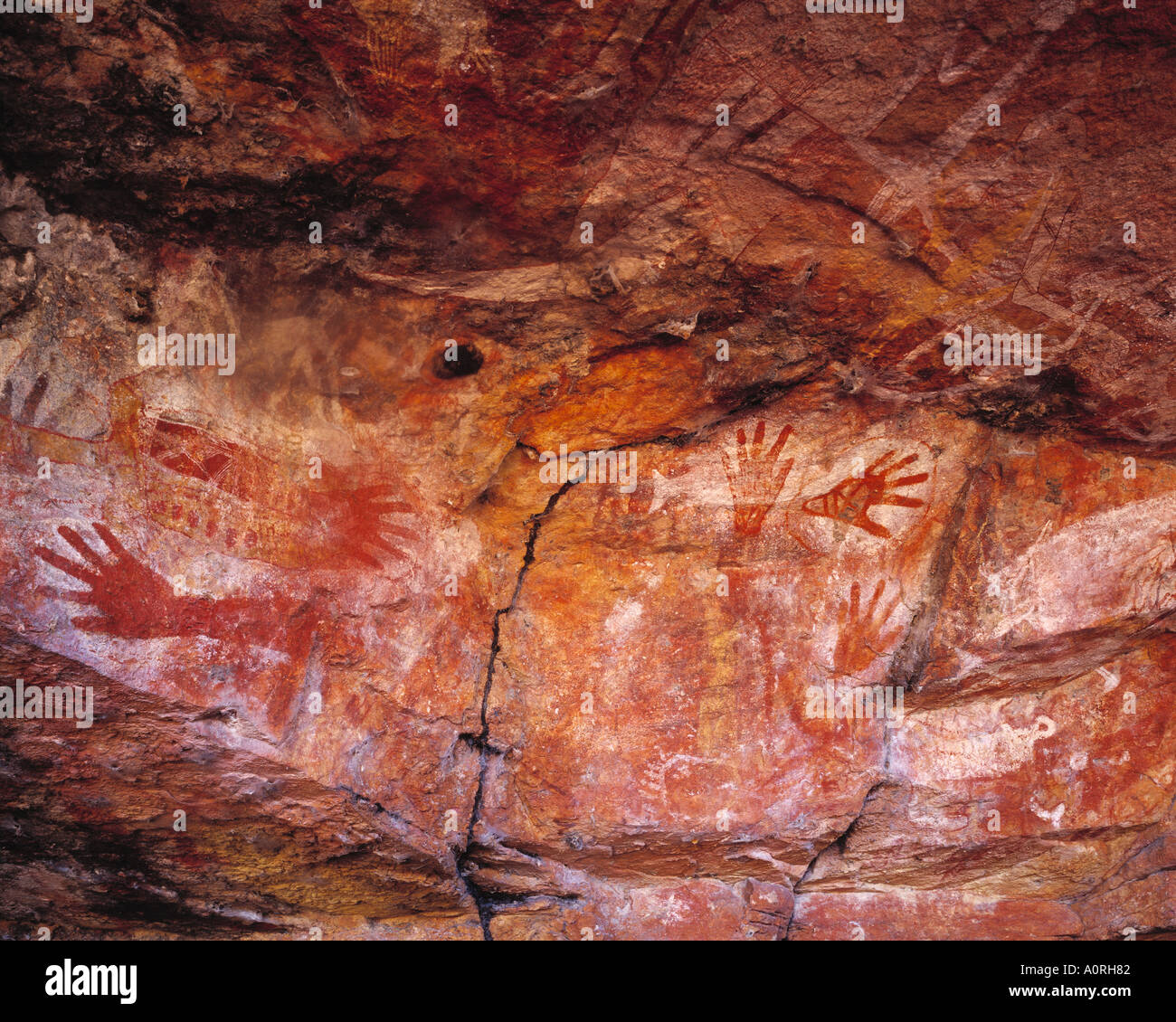 Aboriginal Rock Painting Hand Art Golden Style Legging + Hollow