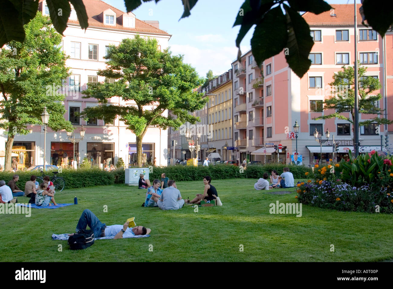 The beautiful Gartnerplatz around the trendy Glockenbachviertel