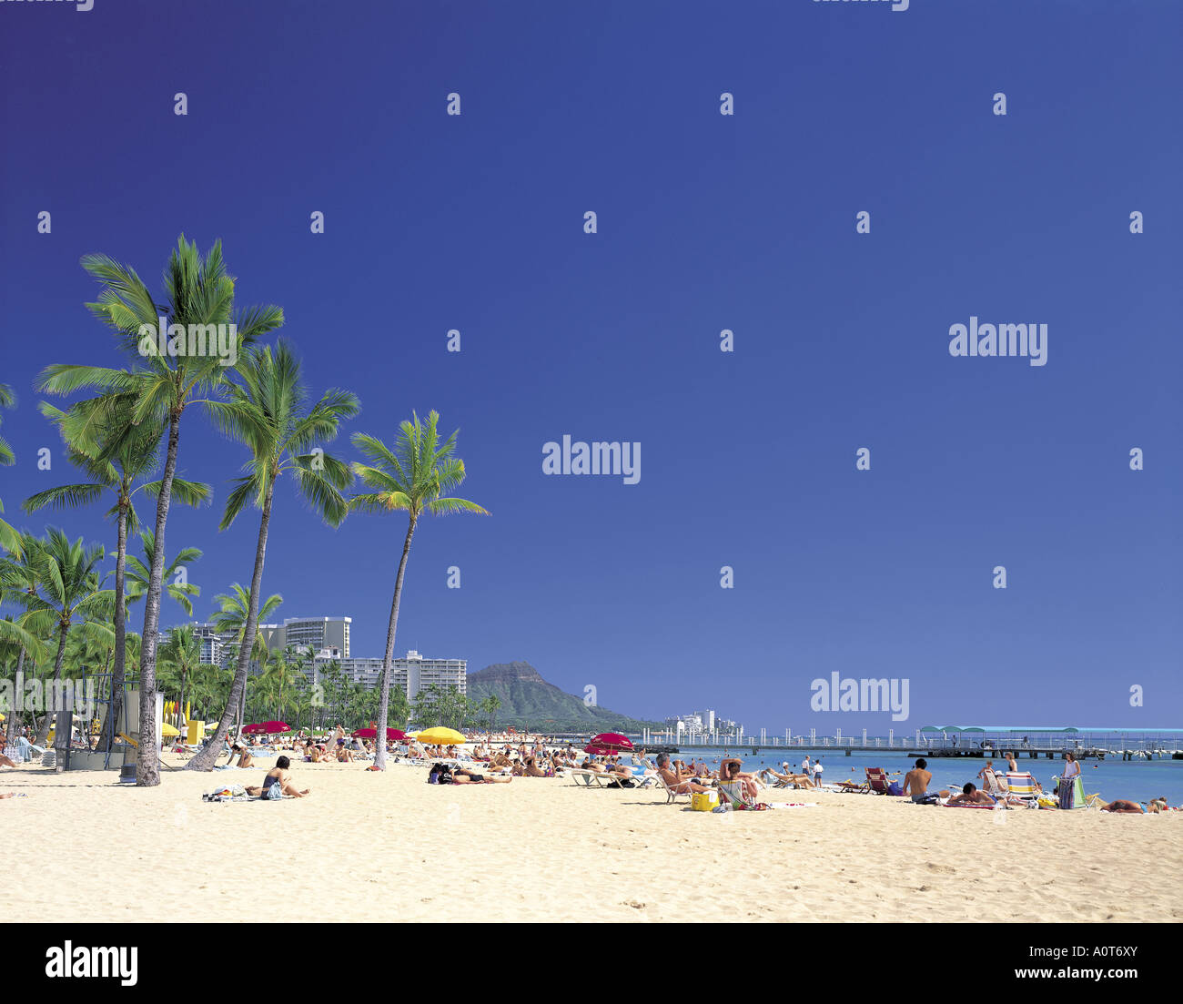 Waikiki Beach Diamond Head Stock Photo - Alamy