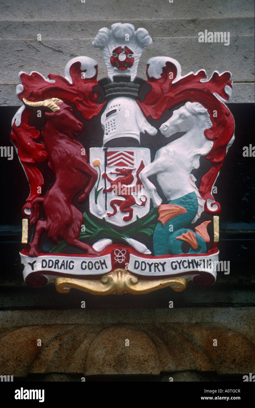 Cardiff Coat of Arms City Hall Cardiff Civic Centre South Wales Stock ...