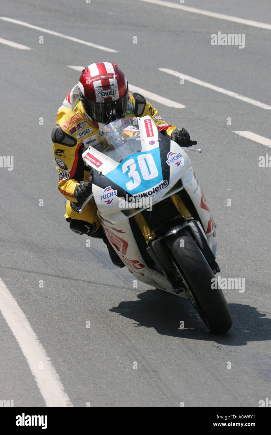 Jun Maeda Supersport Junior Tt Monday June 6th 2005 Flying Past Stock Photo Alamy