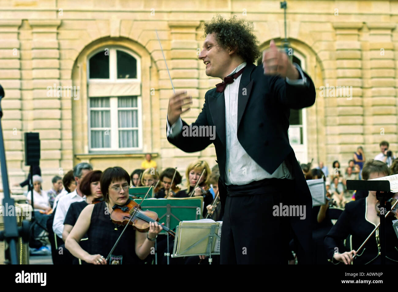 PARIS France, Public Events, Spring, 'Fête de la Musique' 'Musical Festival' 'Classical Music' orchestra leader, Performing concert, music directing Stock Photo