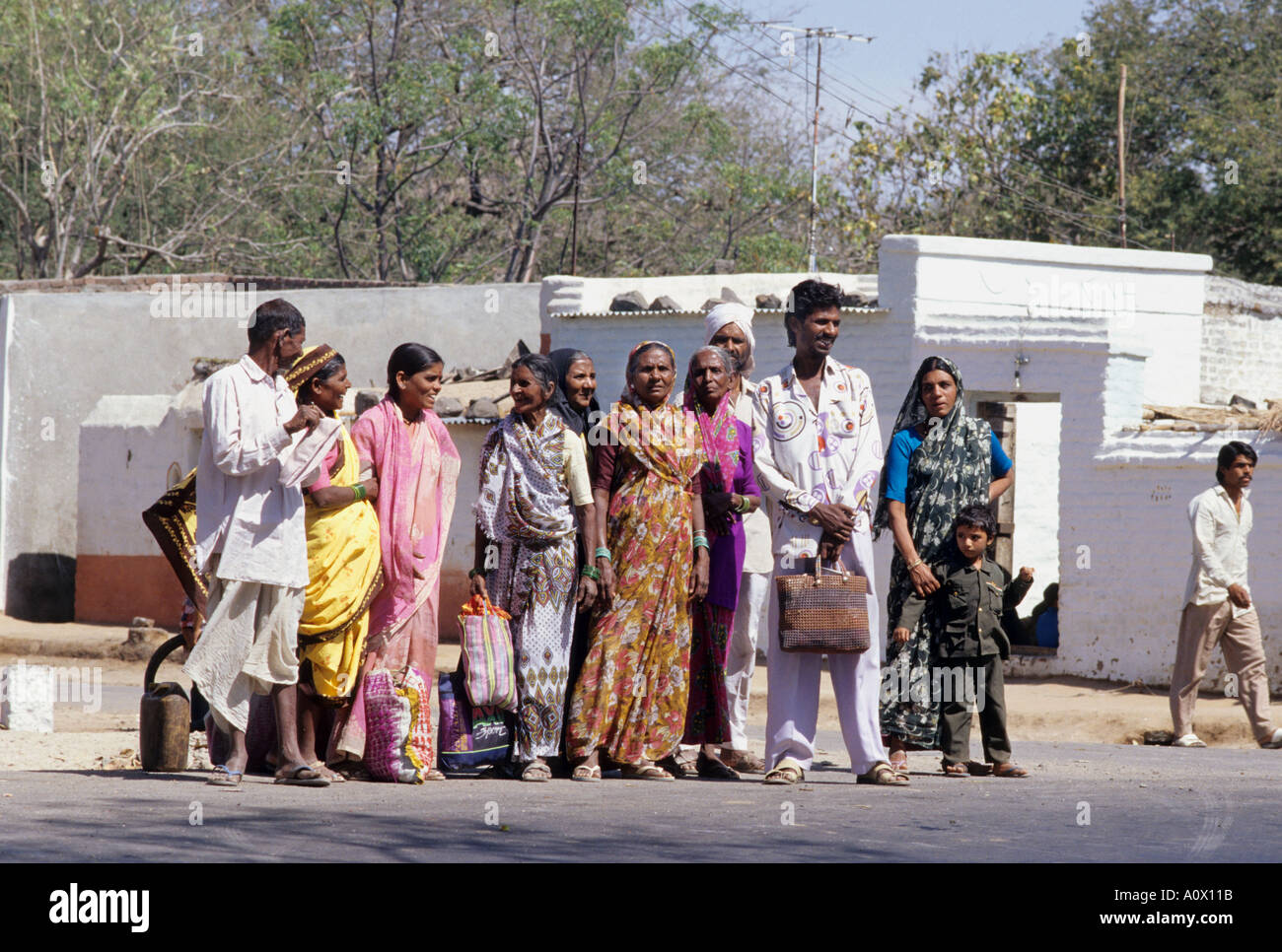 Plains indian village hi-res stock photography and images - Alamy