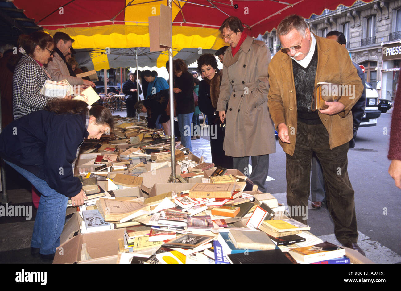 Bookseller in Paris France Stock Photo Alamy
