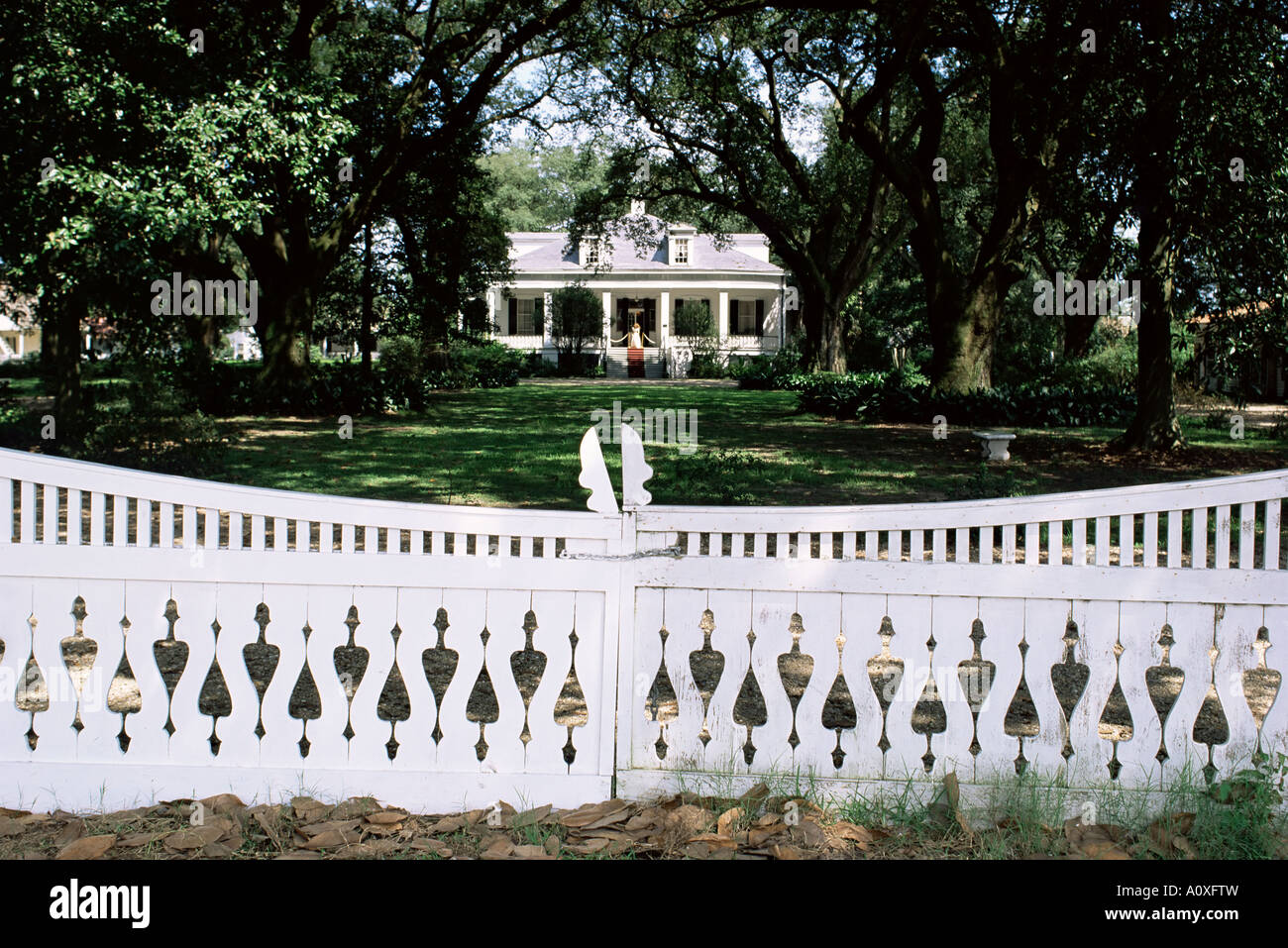 Antebellum houses new orleans hires stock photography and images Alamy