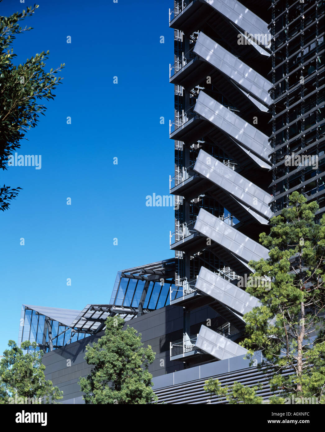 Caltrans Headquarters, Los Angeles, California, 2004. Detail of