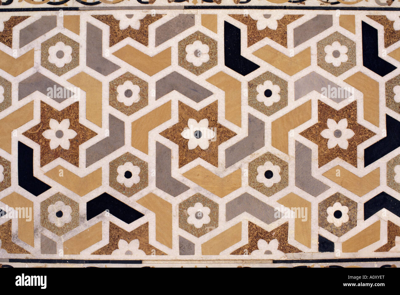 India Inlay Stone Work Geometric inlay work india hi-res stock photography and images - Alamy