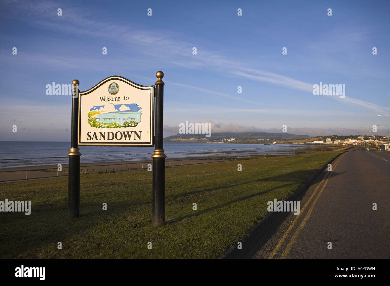 Sandown town sign Stock Photo Alamy