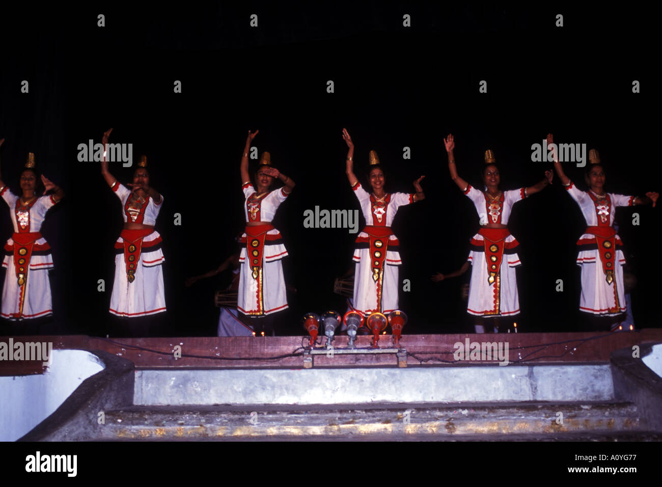 Sri Lankan dancing girls performs a traditional dance routine Stock Photo