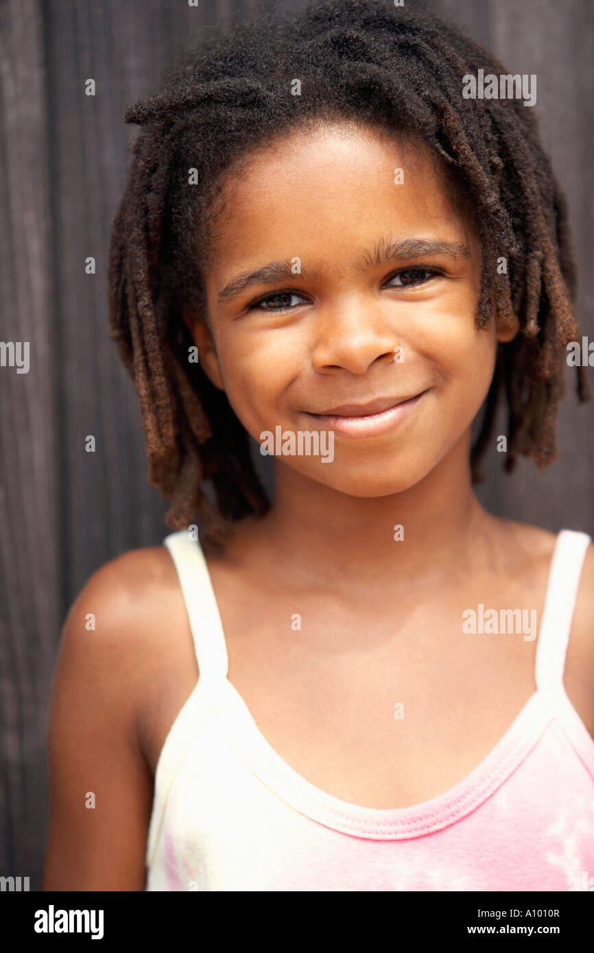 Young African girl smiling Stock Photo - Alamy