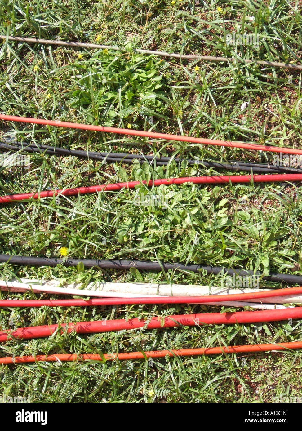 Many coiled cables hires stock photography and images Alamy