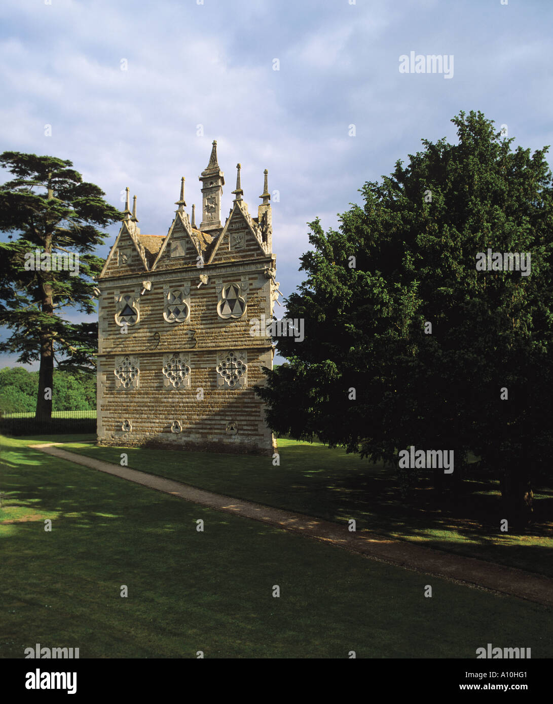 Triangular lodge at Rushton, Northamptonshire. built 1592 by Sir Thomas Tresham Stock Photo