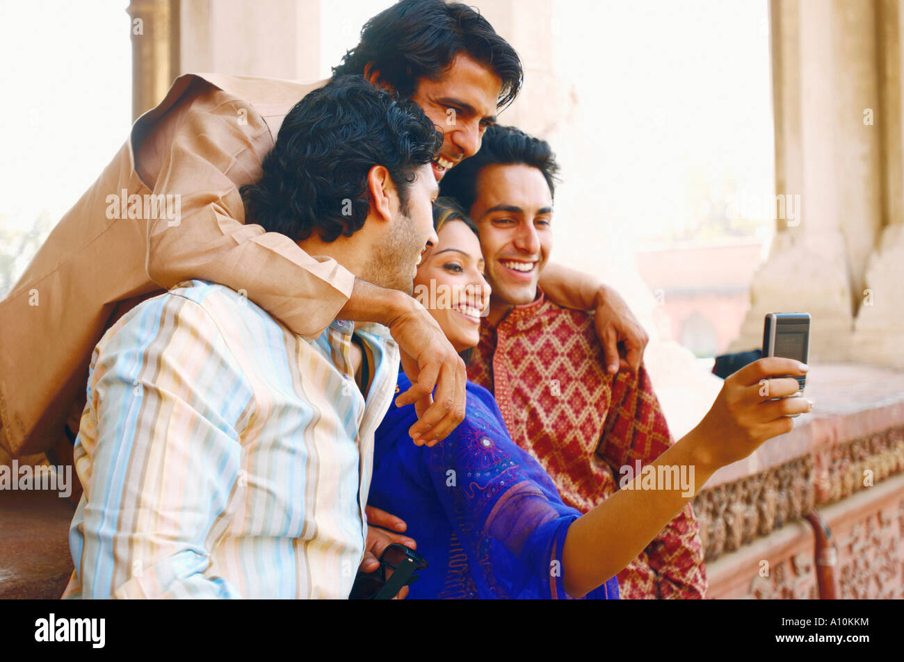 View Profile Pic Of Friends Group Gif