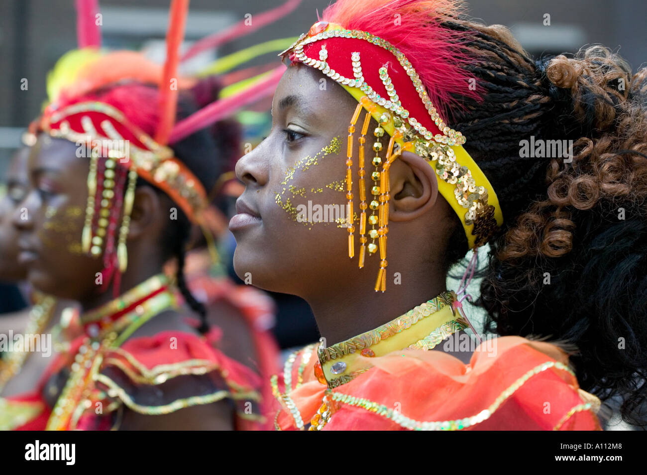 Girls dancing notting hill carnival hi-res stock photography and images ...