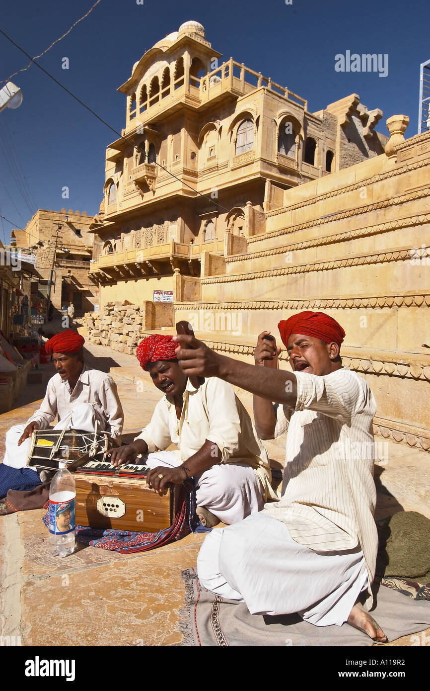 Folk musicians playing musical instruments, Jaisalmer Fort, Jaisalmer, Rajasthan, India, Asia Stock Photo