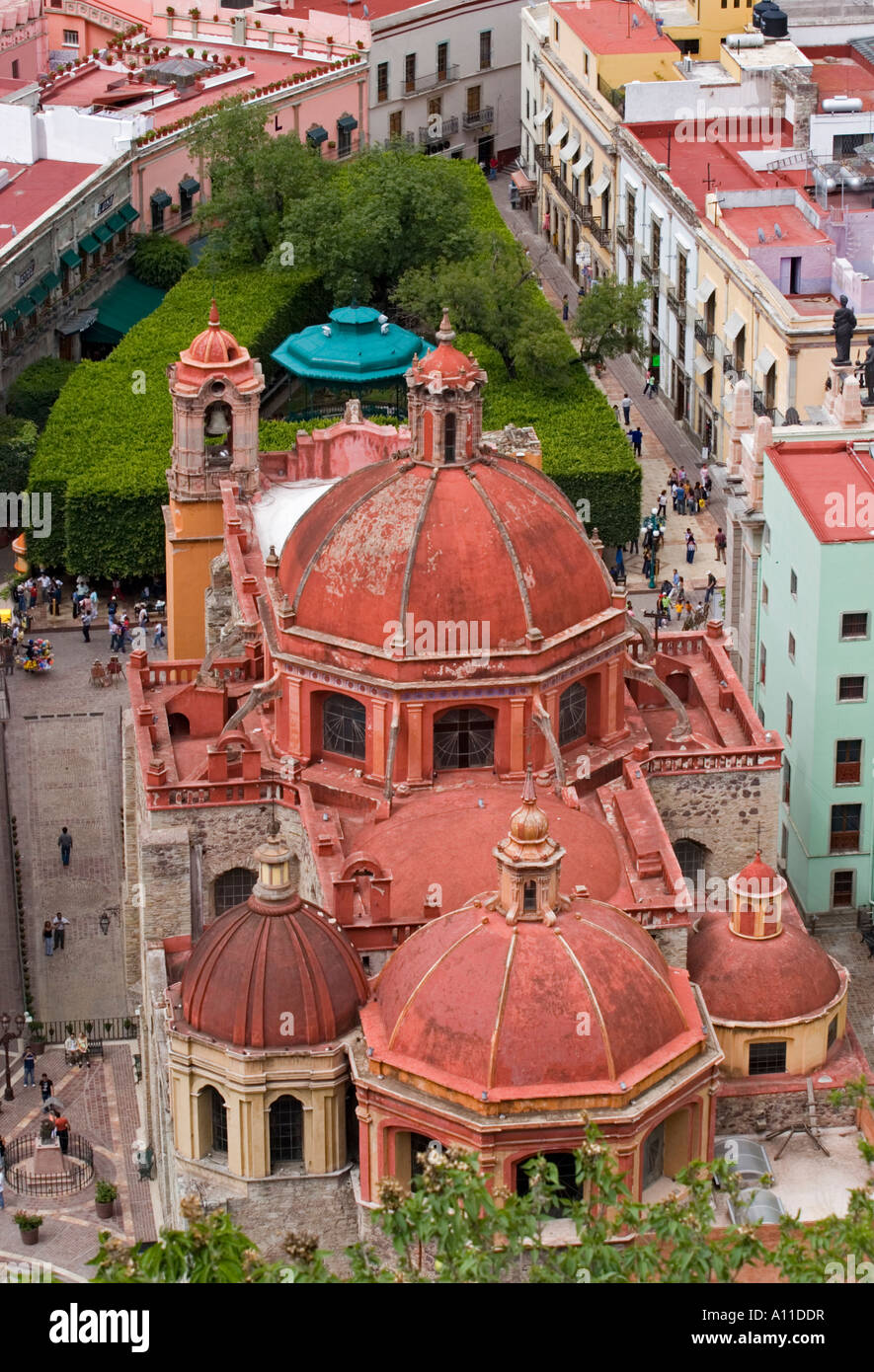 A view on domes of the San Diego church (Guanajuato-Mexico). Vue sur les coupoles de l'église de San Diego (Guanajuato-Mexique). Stock Photo