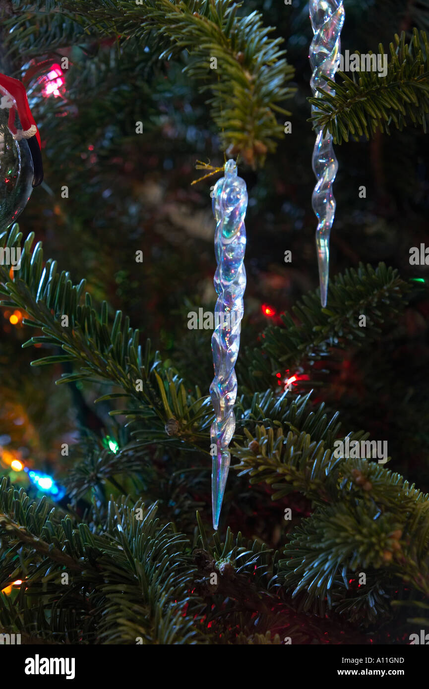 Trim up a christmas tree hi-res stock photography and images - Alamy
