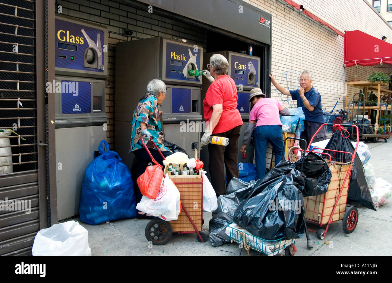 recycling in NYC Stock Photo Alamy