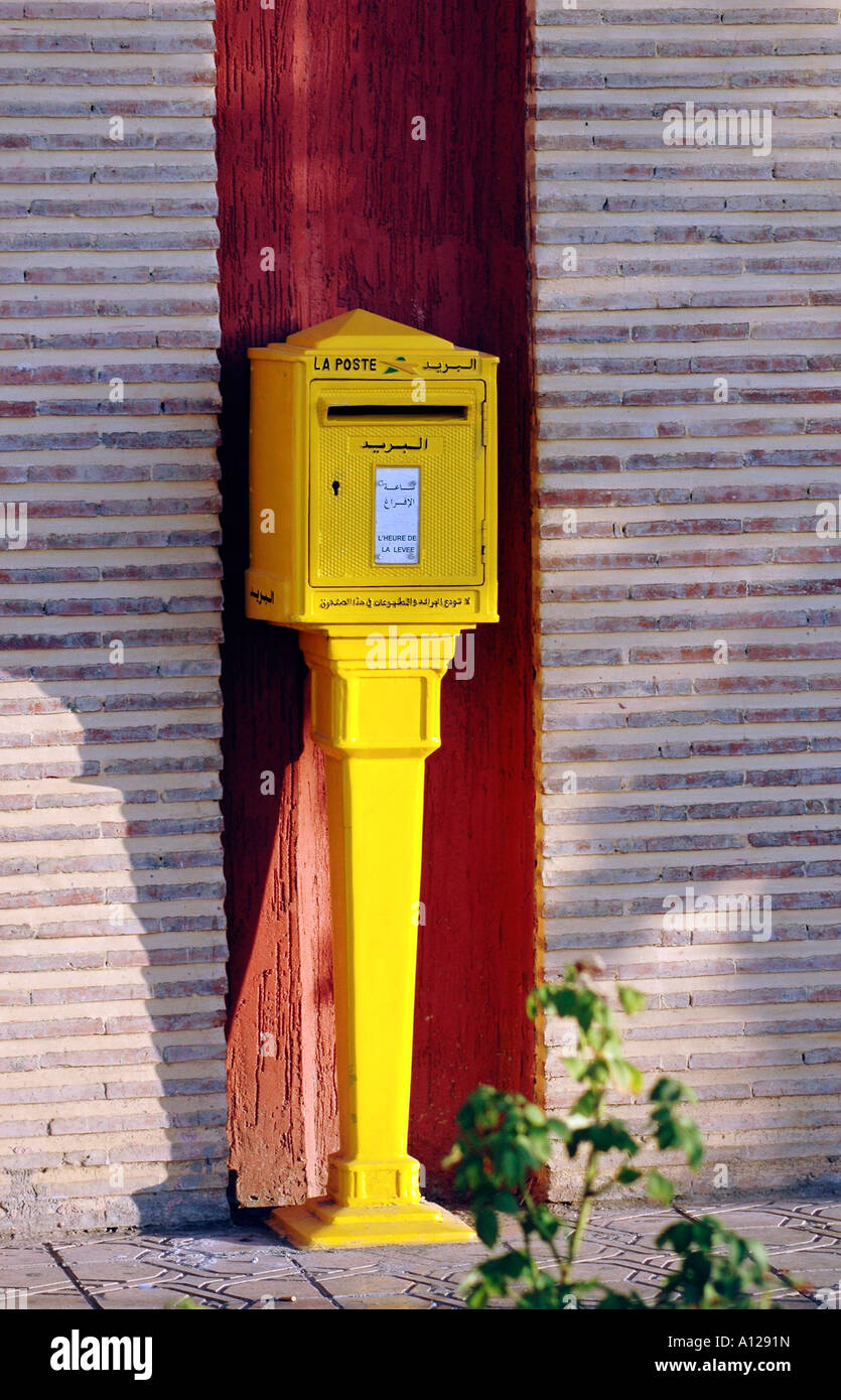 Yellow post box Stock Photo Alamy