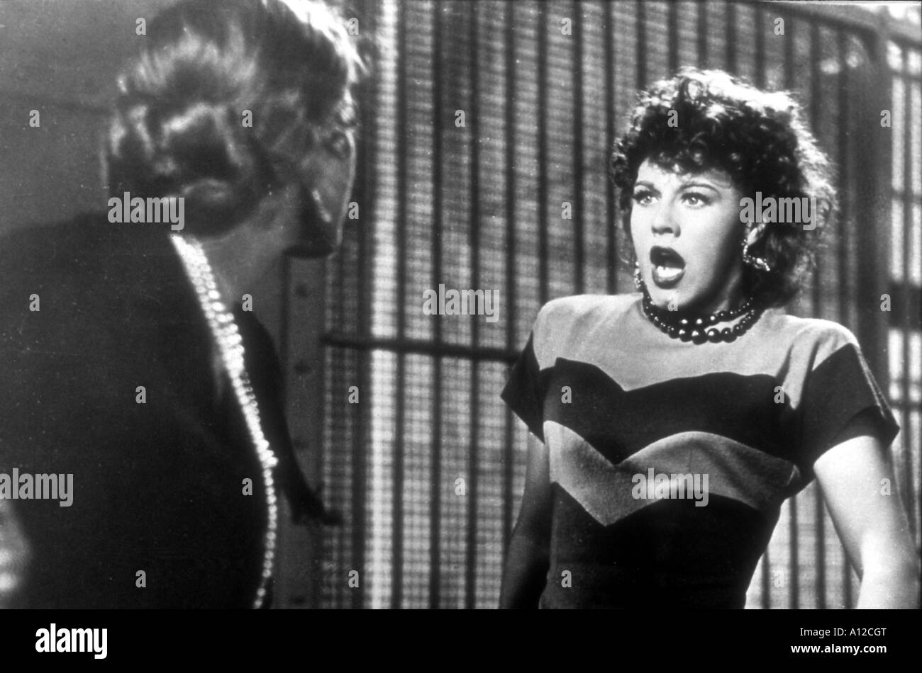 Roxie Hart Year 1942 Director William Wellman Ginger Rogers Stock Photo