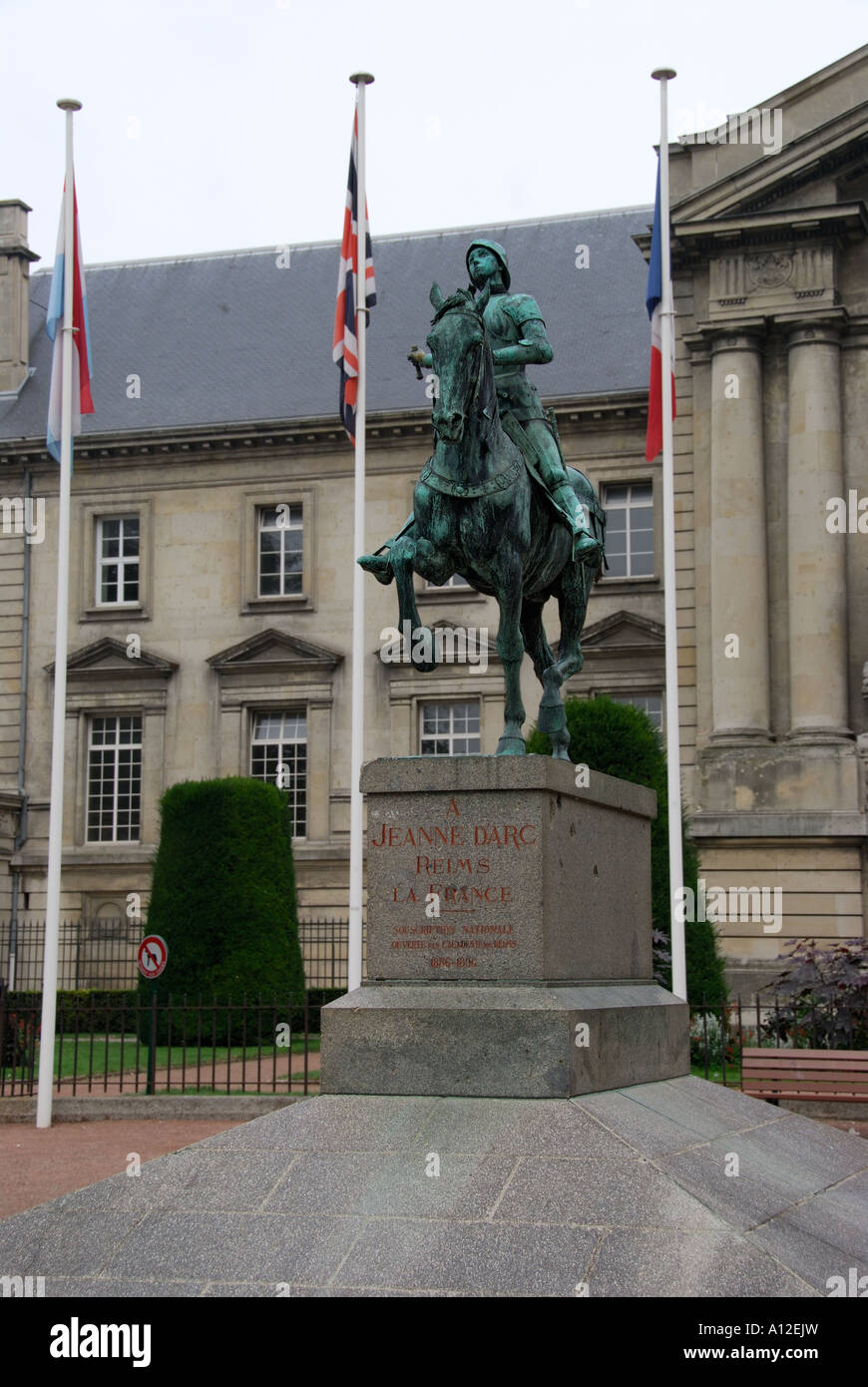 'Statue of 'Jeanne D'Arc' on a horse, '1412-1431', Reims, 'Champagne-Ardenne', France' Stock Photo