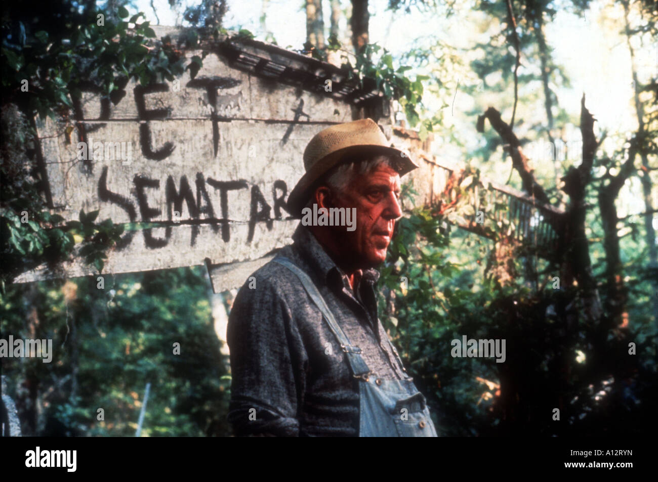 Pet Sematary Year 1989 Director Mary Lambert Based upon Stephen King s book Stock Photo