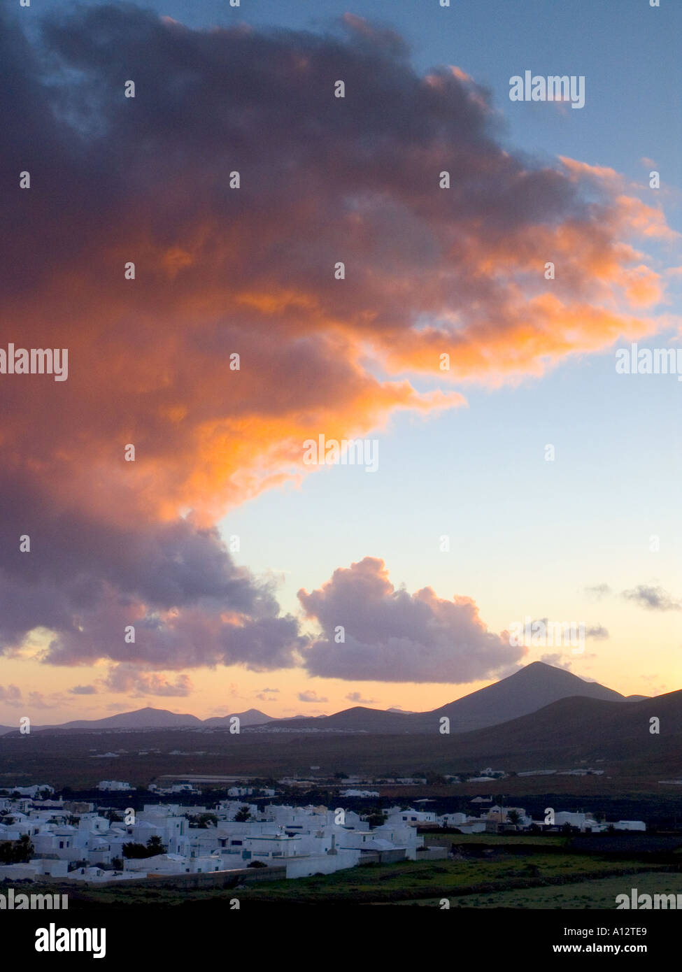 Sunset over Tahiche and Las Cabreras Lanzarote Canary Islands Spain Stock  Photo - Alamy
