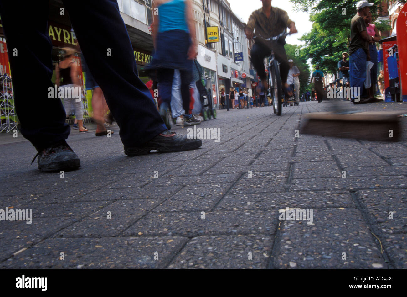 Chewing gum pavement litter hi-res stock photography and images - Alamy