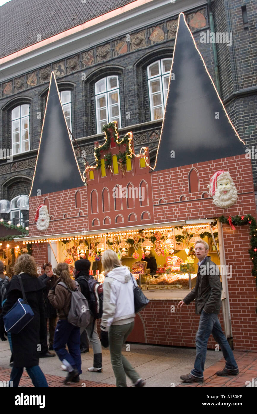 Weinachtsmarkt in luebeck hires stock photography and images Alamy