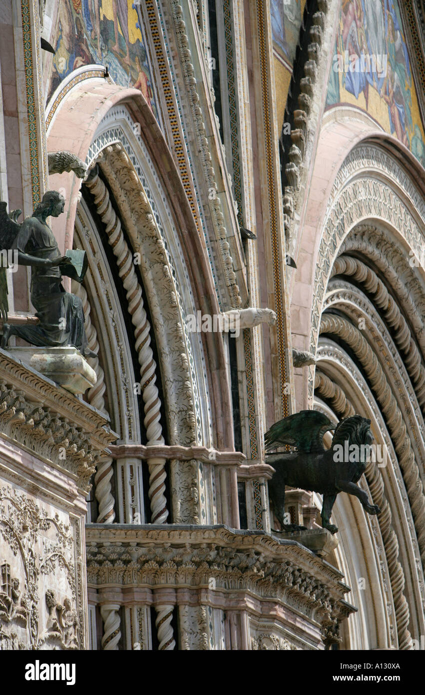 Stonework arches of the Cathedral in Orvieto, Umbria ,Italy Stock Photo