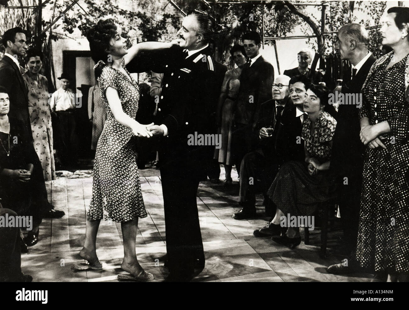 Vittorio De Sica Gina Lollobrigida High Resolution Stock Photography And Images Alamy