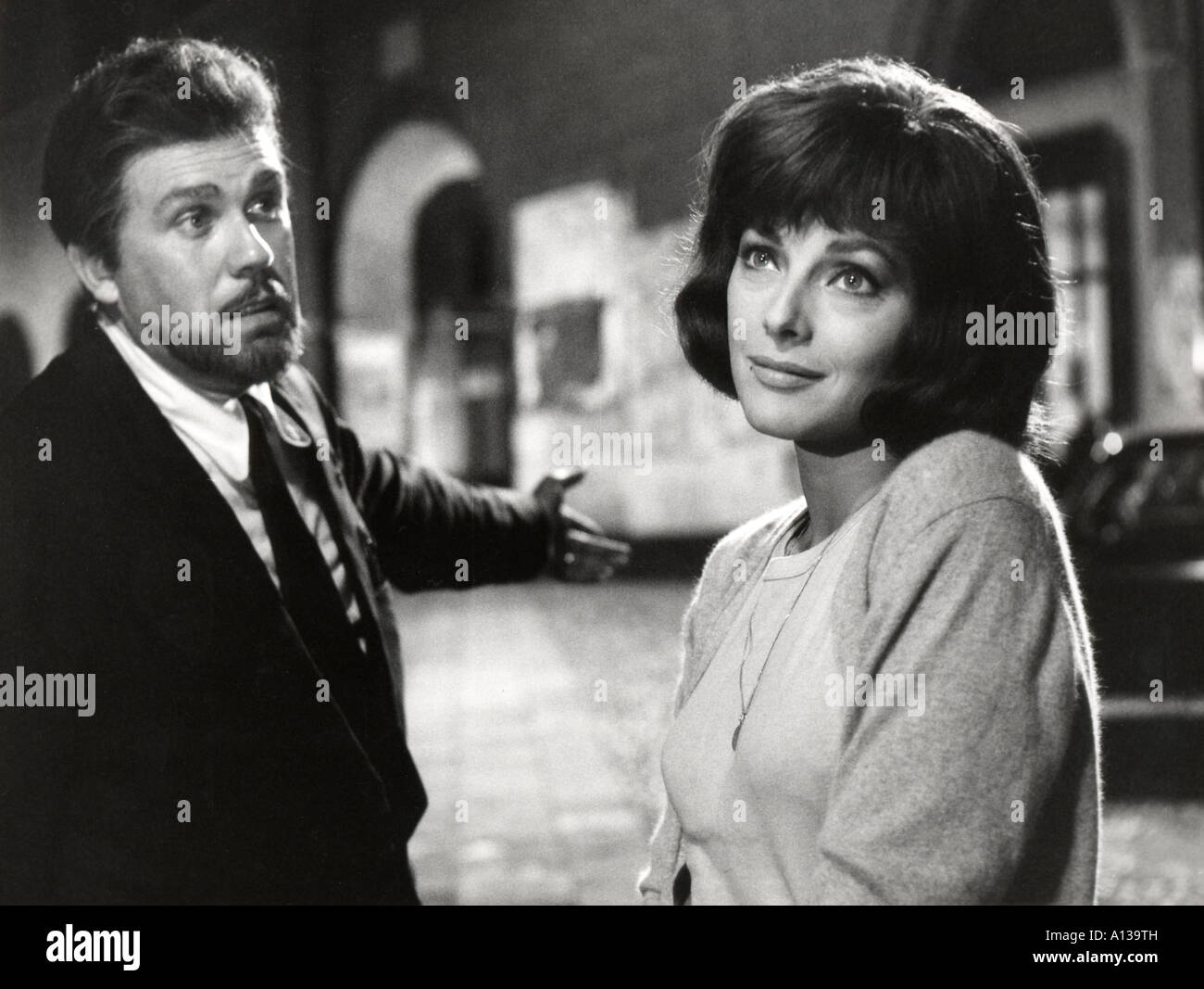 Signore e signori Year 1966 Director Pietro Germi Virna Lisi Palme d or at 1966 Cannes Film Festival ex aequo with Un homme et u Stock Photo