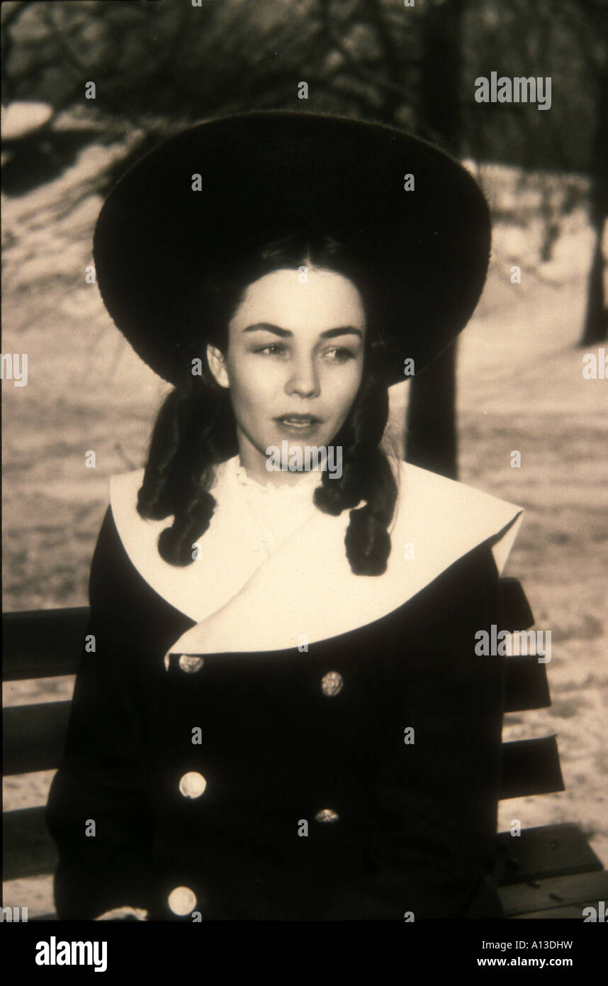 Portrait of Jennie Year 1949 Director William Dieterle Jennifer Jones